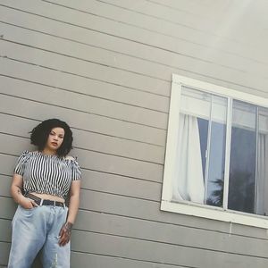 Meet your Posher, Makala